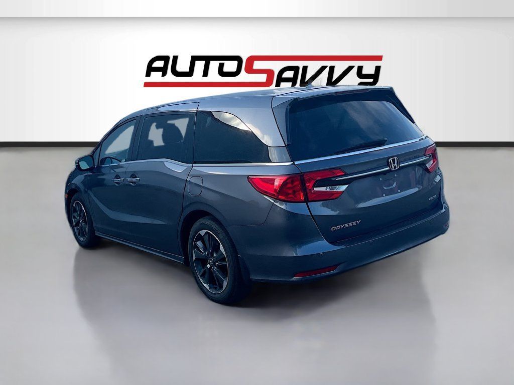 Used 2024 Honda Odyssey Elite image 5