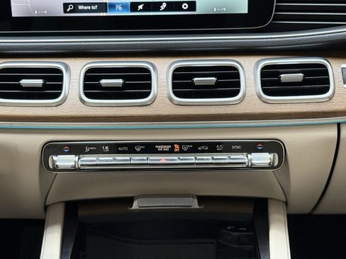 Used 2022 Mercedes-Benz GLE 350 4MATIC image 25