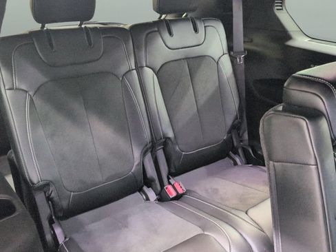 Used 2024 Jeep Grand Cherokee L Laredo AWD/4WD image 24