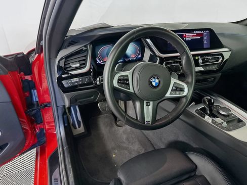 Used 2025 BMW Z4 M40i w/ Premium Package RWD image 31