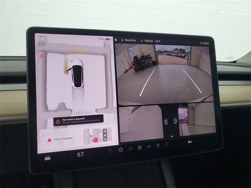 Used 2022 Tesla Model Y Performance image 25