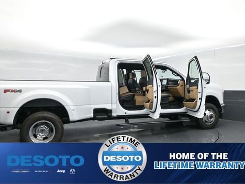 New 2025 Ford F350 Lariat w/ Lariat Ultimate Package image 59