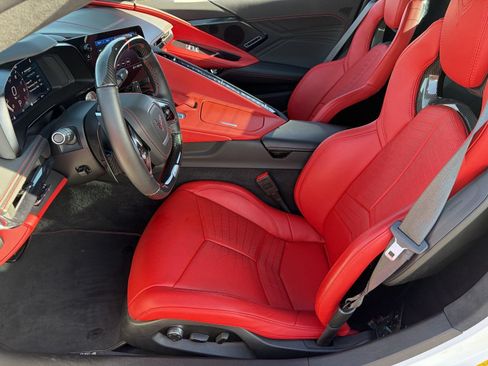 Used 2023 Chevrolet Corvette Z06 w/ Z07 Performance Package RWD image 18