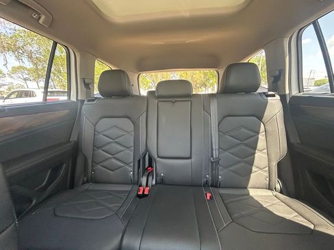 New 2026 Volkswagen Atlas SE FWD image 13