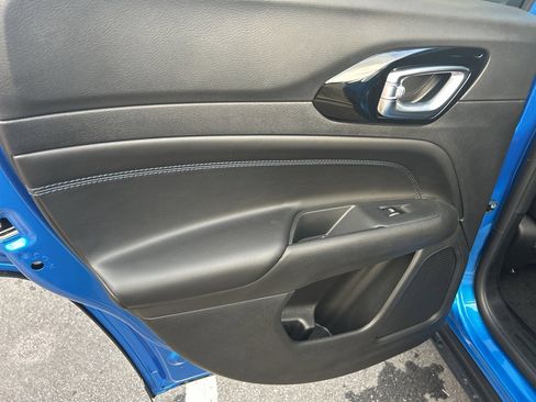 New 2026 Jeep Compass Latitude image 18