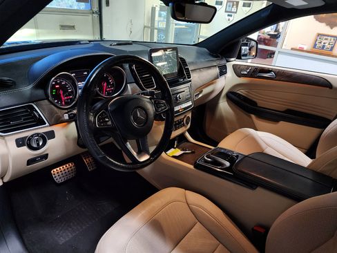 Used 2016 Mercedes-Benz GLE 450 4MATIC Coupe image 16