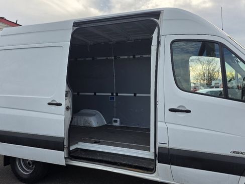 Used 2012 Mercedes-Benz Sprinter 3500 w/ Cargo Pkg image 15
