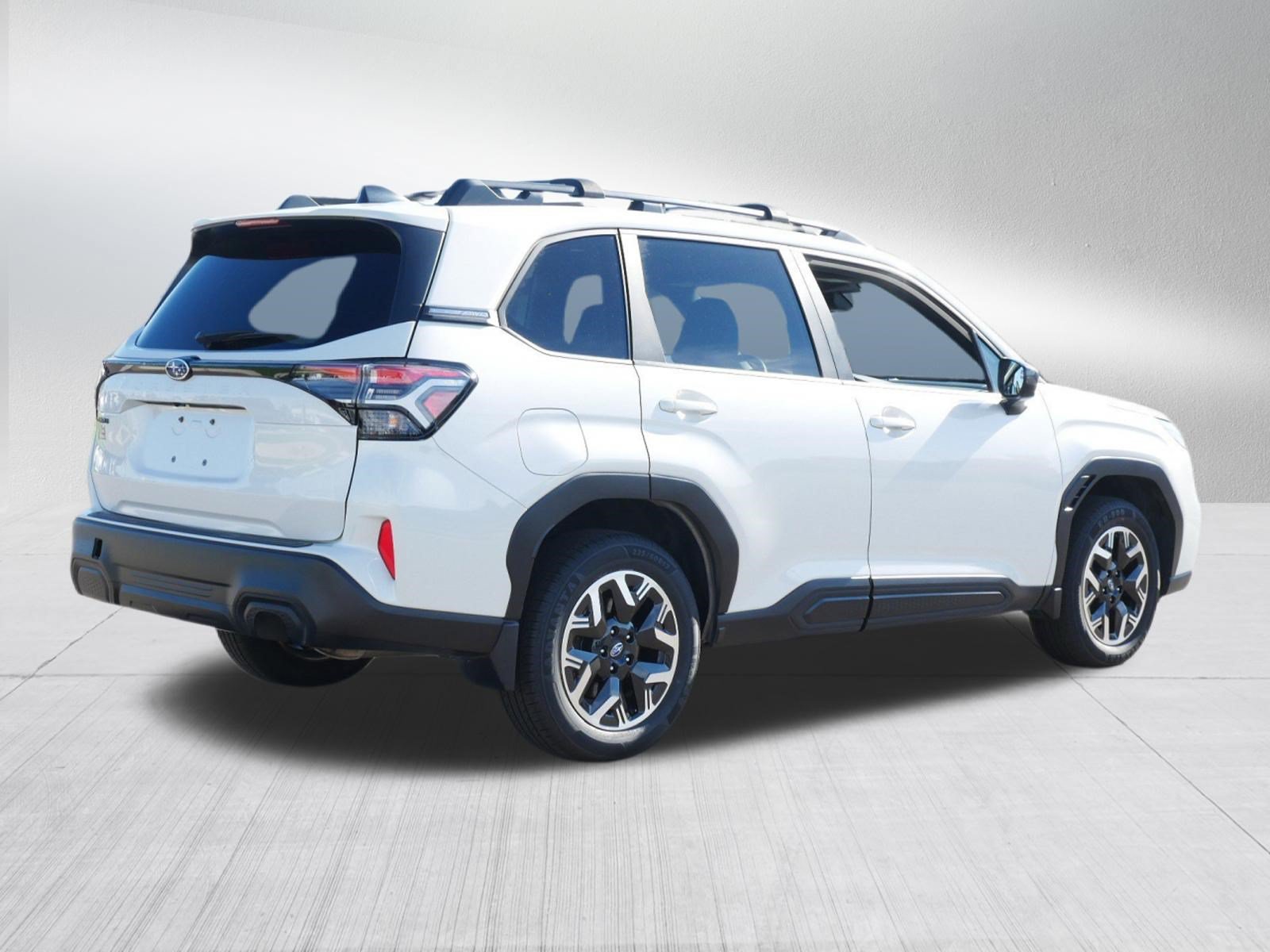 Certified 2025 Subaru Forester Premium AWD/4WD image 7