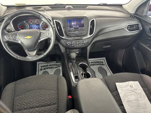 Used 2024 Chevrolet Equinox LT AWD/4WD image 15