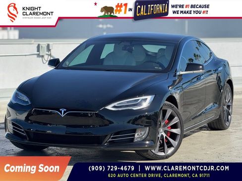 Used 2021 Tesla Model S Performance image 1