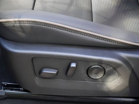 New 2026 GMC Canyon Denali image 26