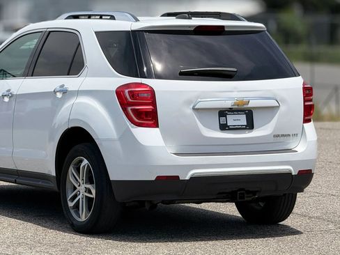 Used 2016 Chevrolet Equinox LTZ w/ Enhanced Convenience Package FWD image 16