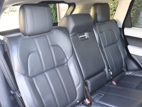 Used 2016 Land Rover Range Rover Sport HSE AWD/4WD image 48