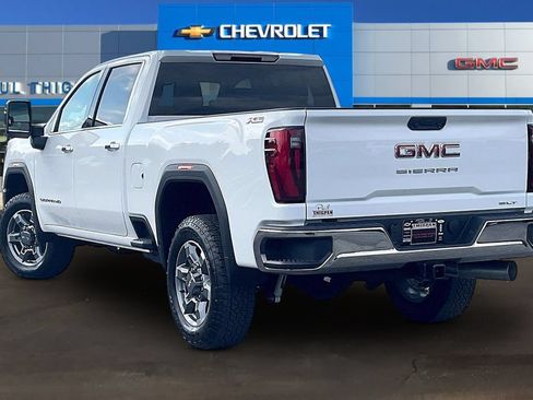 New 2026 GMC Sierra 2500 SLT AWD/4WD image 3