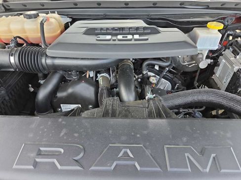 Used 2021 RAM 1500 Limited w/ Night Edition AWD/4WD image 17