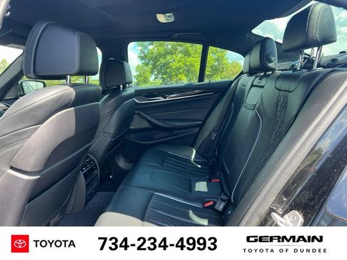 Used 2018 BMW M550i xDrive AWD/4WD image 11