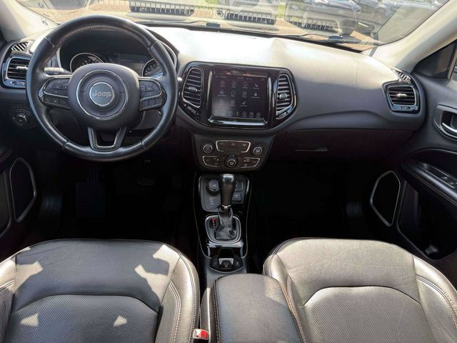 Used 2019 Jeep Compass Limited AWD/4WD image 11