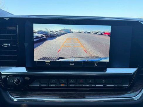 Used 2024 Chevrolet Silverado 1500 LT Trail Boss w/ Convenience Package II image 48