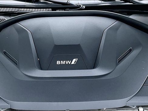 Used 2024 BMW i4 eDrive35 w/ M Sport Package RWD image 32