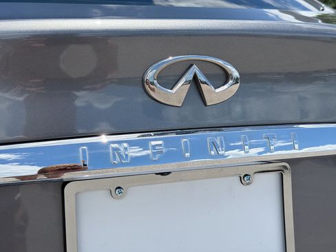 Used 2018 INFINITI Q50 Luxe w/ Essential Package (3.0T Luxe) RWD image 11