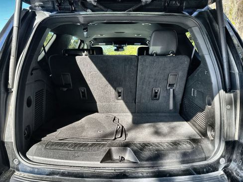 Used 2024 Chevrolet Tahoe LT image 19