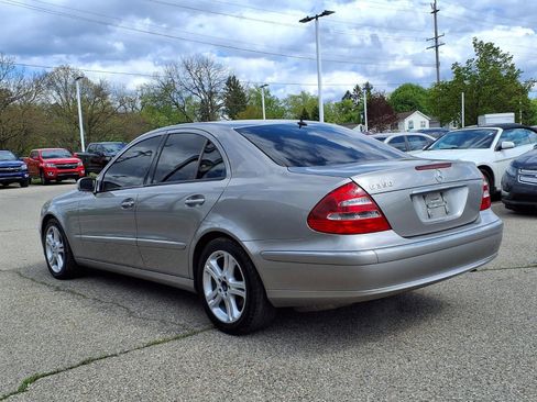 Used 2006 Mercedes-Benz E 350 Sedan image 7