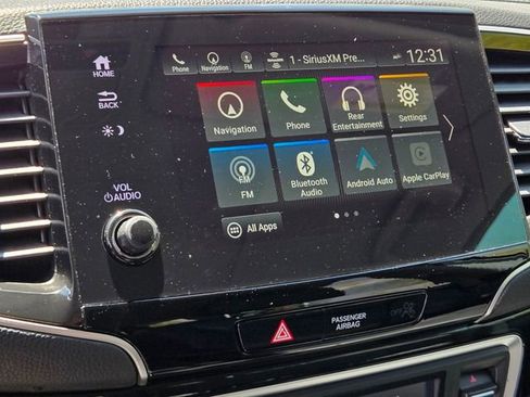 Certified 2022 Honda Pilot Touring image 30