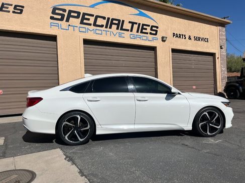 Used 2020 Honda Accord Sport image 6