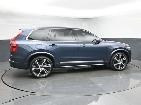 Used 2023 Volvo XC90 B6 Ultimate w/ Protection Package AWD/4WD image 9