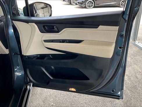 Used 2025 Honda Odyssey EX-L image 23