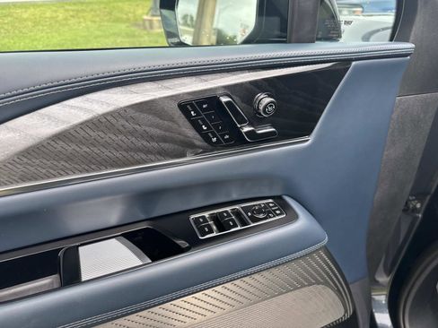 Certified 2025 Cadillac Escalade IQ Luxury 2 w/ LPO, Premium Carpet Package AWD/4WD image 19