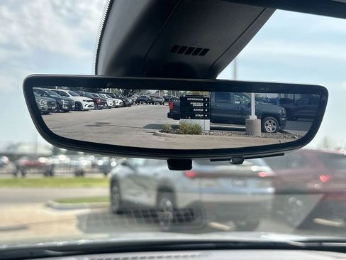 Certified 2023 Buick Enclave Avenir w/ Avenir Technology Package image 43