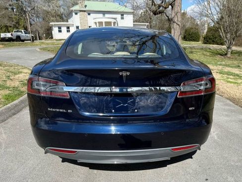 Used 2014 Tesla Model S 85 image 8