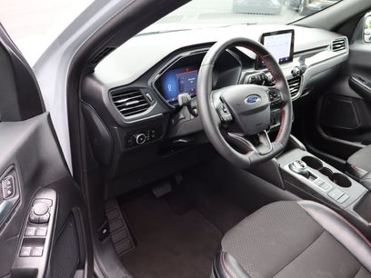 Used 2025 Ford Escape ST-Line Select