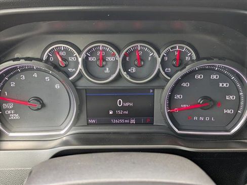 Used 2021 Chevrolet Silverado 1500 LT AWD/4WD image 11