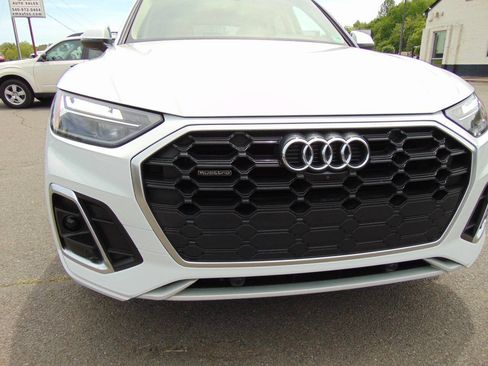 Used 2022 Audi Q5 2.0T Premium Plus w/ Premium Plus Package AWD/4WD image 41