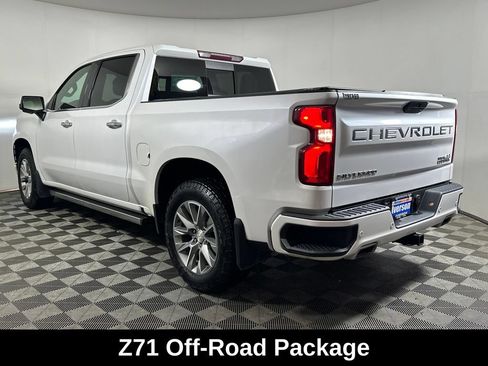 Used 2019 Chevrolet Silverado 1500 High Country w/ Safety Package II AWD/4WD image 9
