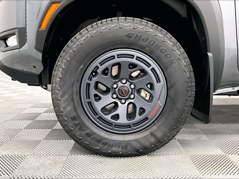 New 2026 Nissan Frontier PRO-4X w/ Pro-4x Convenience Package AWD/4WD image 12