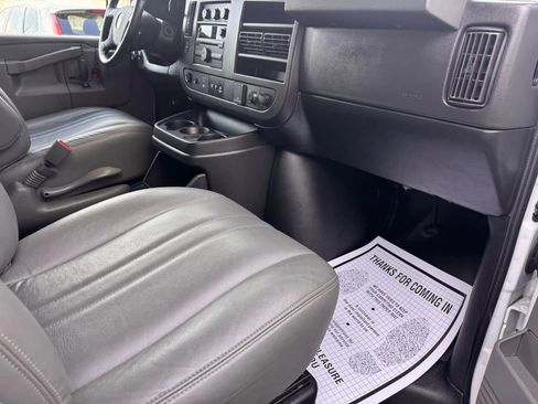 Used 2021 Chevrolet Express 2500 w/ Communications Package image 11
