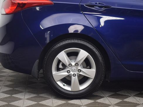 Used 2012 Hyundai Elantra GLS w/ Preferred Pkg 3 FWD image 25