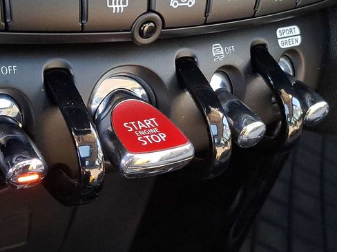 Used 2024 MINI Cooper S FWD image 22