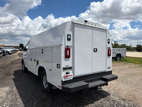 New 2025 Chevrolet Express 3500 w/ Power Convenience Package RWD image 10