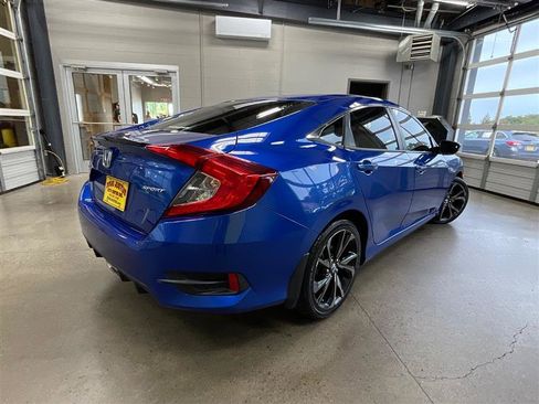 Used 2019 Honda Civic Sport image 5
