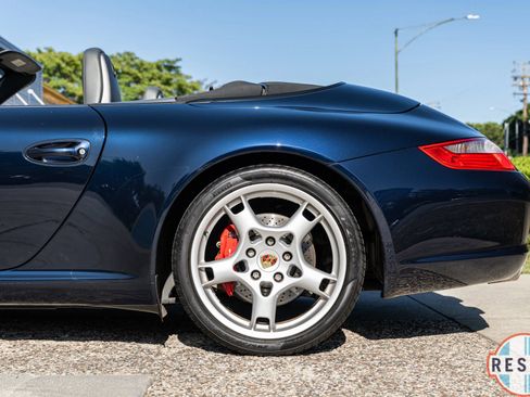 Used 2005 Porsche 911 Carrera S RWD image 35
