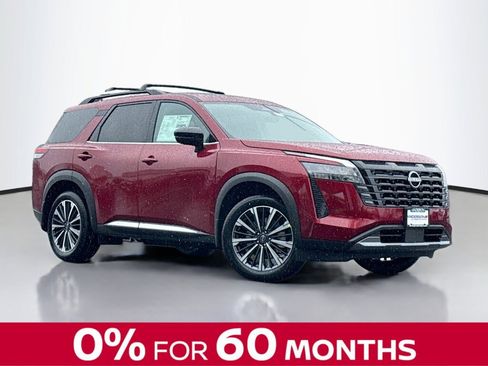 New 2026 Nissan Pathfinder Platinum image 1