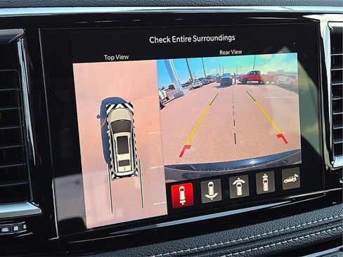 New 2026 Chrysler Pacifica Select image 16