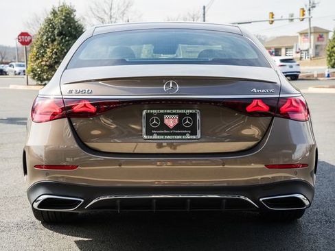 New 2026 Mercedes-Benz E 350 4MATIC Sedan image 6