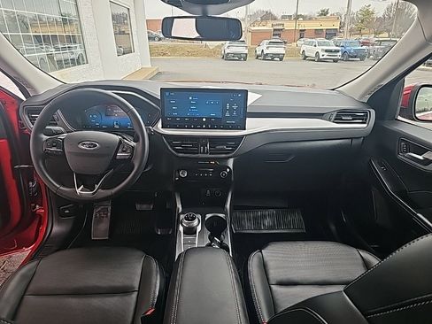 Used 2025 Ford Escape Platinum image 12