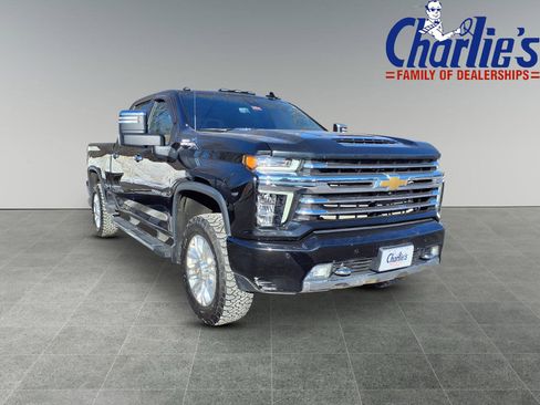 Used 2021 Chevrolet Silverado 3500 High Country w/ Z71 Off-Road Package image 3