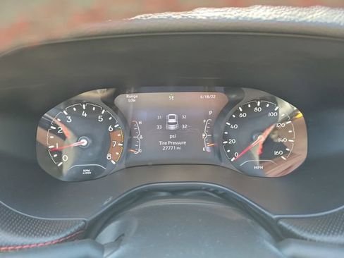 Used 2022 Jeep Compass Trailhawk AWD/4WD image 24